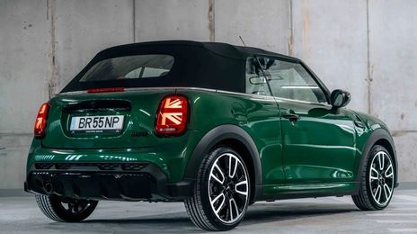 MINI Cooper Cabrio • 2024 • 7,158 km