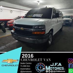 Chevrolet Express 2500 • 2016 • 75,000 km