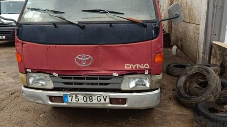 Toyota Dyna • 1996 • 156,000 km