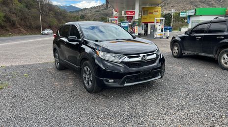 Honda CR-V • 2017 • 200,000 km