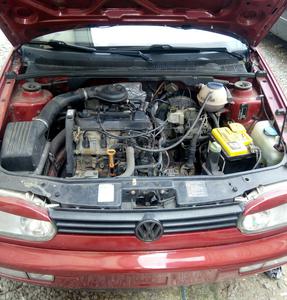 Volkswagen Golf • 1999 • 86,000 km
