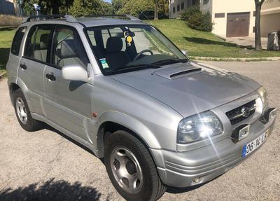 Suzuki Grand Vitara • 1998 • 250,000 km