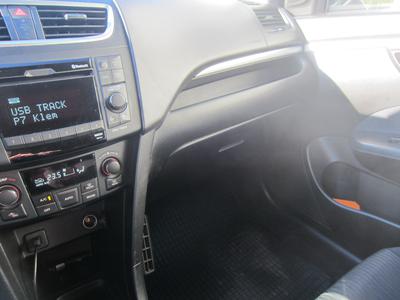 Suzuki Swift • 2011 • 88,700 km