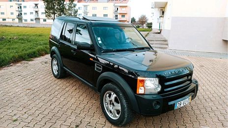 Land Rover Discovery • 2008 • 200,000 km