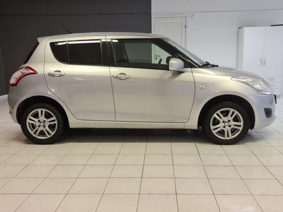 Suzuki Swift • 2011 • 253,557 km