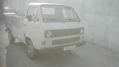 Volkswagen T5 Transporter Shuttle • 1984 • 79,999 km