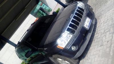 Chrysler 300 C • 2007 • 165,000 km