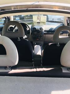 Volkswagen Beetle • 2002 • 124,000 km
