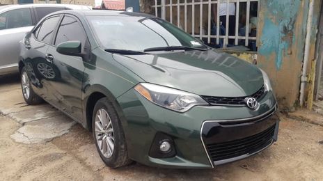 Toyota Corolla • 2013 • 32 km