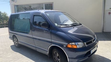 Toyota Hiace • 1997 • 140,000 km