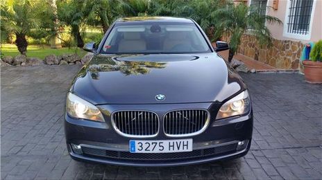 BMW 7 Series • 2010 • 150,000 km