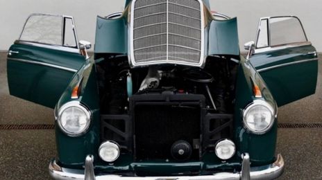 Mercedes-Benz 200 - 300 • 1962 • 68,900 km