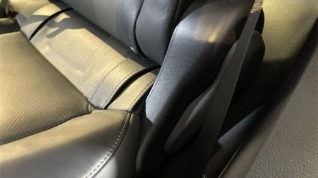 Toyota Land Cruiser • 2020 • 40,520 km