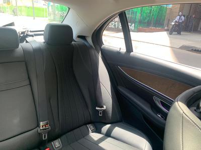Mercedes-Benz E • 2018 • 9,500 km