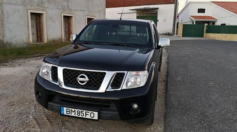 Nissan Navara • 2010 • 264,000 km