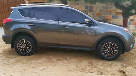 Toyota RAV4 • 2014 • 77,000 km