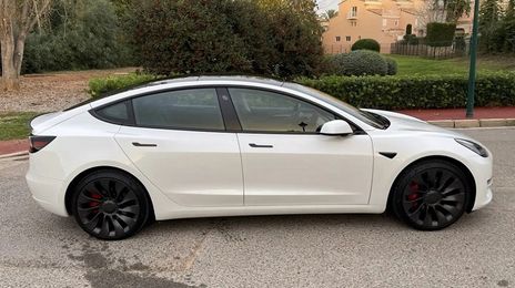 Tesla Model 3 • 2021 • 116,790 km