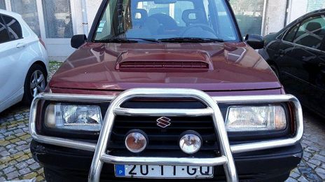 Suzuki Vitara • 1996 • 180,000 km