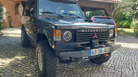Mitsubishi Pajero • 1992 • 260,000 km