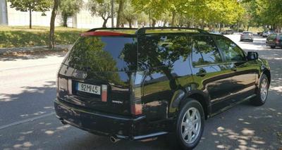 Cadillac SRX • 2005 • 77,800 km