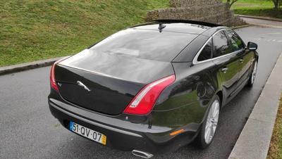 Jaguar XJ • 2012 • 198,000 km