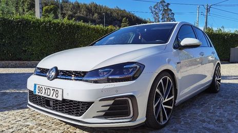 Volkswagen Golf • 2017 • 55,000 km