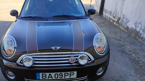 MINI Cooper • 2010 • 95,413 km
