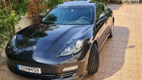 Porsche Panamera • 2011 • 127,000 km