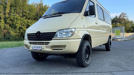 Mercedes-Benz Sprinter • 2001 • 104,000 km