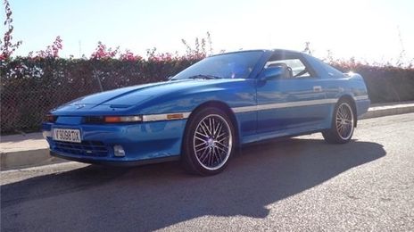 Toyota Supra • 1991 • 221,000 km