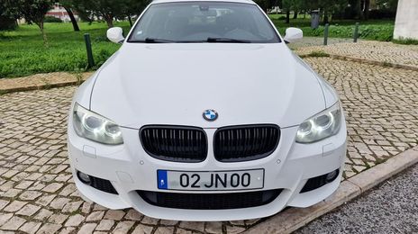 BMW 328i • 2009 • 117,000 km