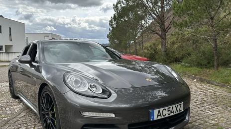 Porsche Panamera • 2016 • 101,000 km