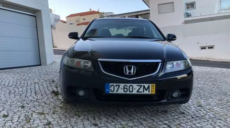 Honda Accord • 2005 • 255,000 km