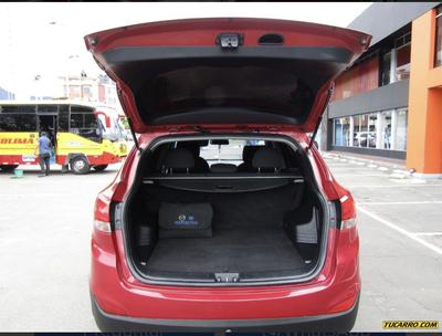 Hyundai ix35 • 2013 • 92,000 km