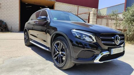 Mercedes-Benz GLC-Class • 2017 • 142,000 km