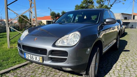 Porsche Cayenne • 2004 • 207,130 km