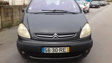 Citroën Xsara • 2001 • 300,000 km