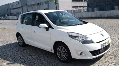 Renault Scénic • 2012 • 264,407 km
