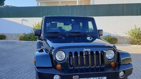 Jeep Wrangler • 2011 • 52,000 km
