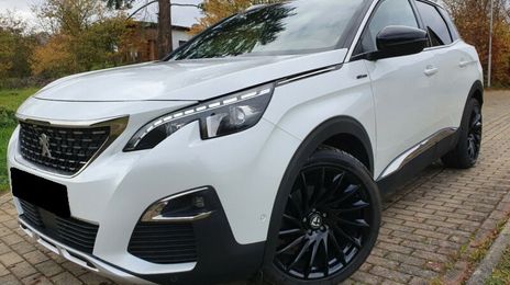 Peugeot 3008 • 2017 • 105,500 km