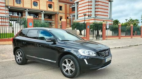 Volvo XC60 • 2014 • 218,000 km