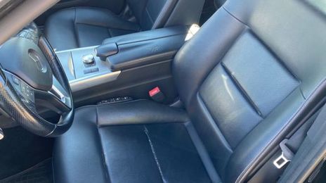 Mercedes-Benz E-Class • 2013 • 166,000 km