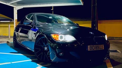 BMW 328i • 2008 • 125,000 km