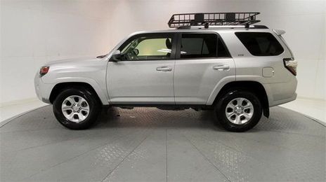 Toyota 4 Runner Limited • 2020 • 14,000 km