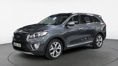 Kia Sorento • 2017 • 121,000 km