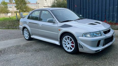 Mitsubishi Lancer Evo • 2000 • 177,982 km