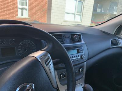 Nissan Sentra • 2015 • 98,500 km