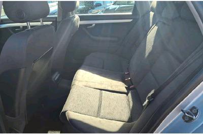 Audi A4 • 2002 • 249,999 km