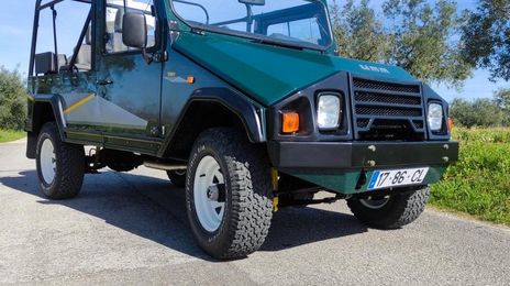 Sinotruk Hohan Chasis 6x4 • 1993 • 180,000 km