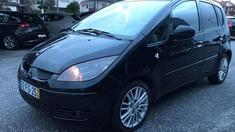 Mitsubishi Colt • 2008 • 130,000 km